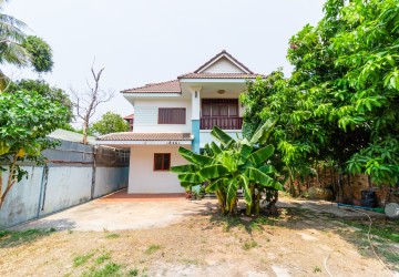 3 Bedroom House For Rent - Slor Kram, Siem Reap thumbnail