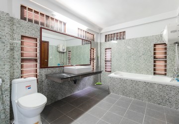 3 Bedroom House For Rent - Slor Kram, Siem Reap thumbnail