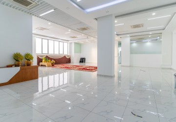 300 Sqm Office Space For Rent - Tumnup Teuk, Phnom Penh thumbnail