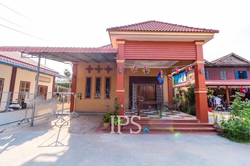 2 Bedroom House For Rent - Sala Kamreuk, Siem Reap