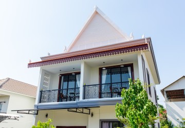 3 Bedroom Villa For Rent- Sala Kamreuk, Siem Reap thumbnail