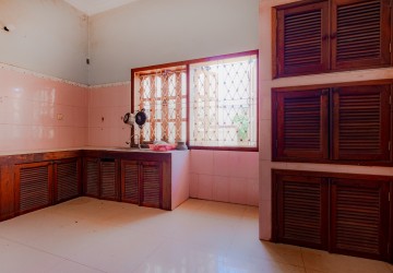 3 Bedroom House For Rent - Svay Dangkum, Siem Reap thumbnail