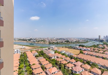 18th Floor 3 Bedroom Condo For Sale - Rose Garden, Phnom Penh thumbnail