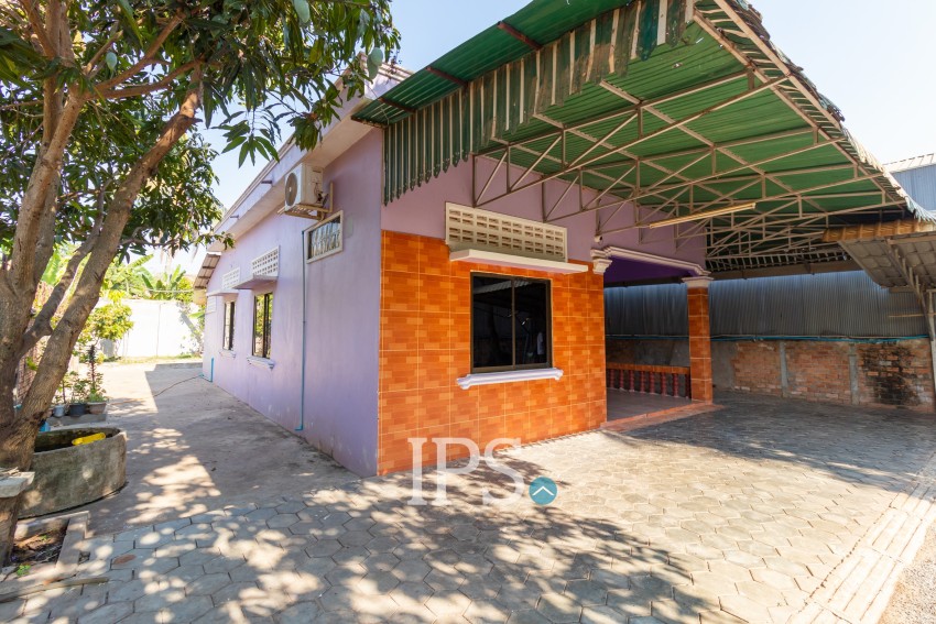 2 Bedroom House For Rent - Svay Dangkum, Siem Reap