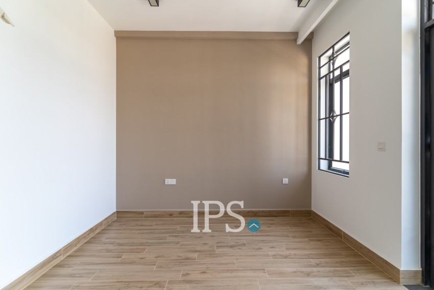 4 Bedroom Shophouse For Rent - Dangkao, Phnom Penh