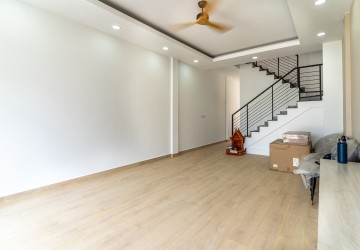 4 Bedroom Shophouse For Rent - Dangkao, Phnom Penh thumbnail