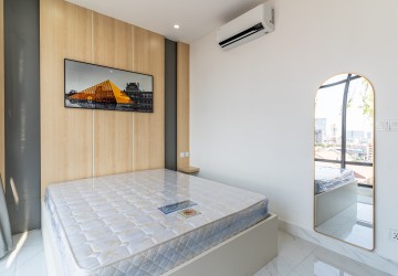 1 Bedroom Serviced Apartment For Rent - Phsar Doeum Kor, Phnom Penh thumbnail