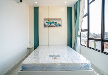 1 Bedroom Serviced Apartment For Rent - Phsar Doeum Kor, Phnom Penh thumbnail