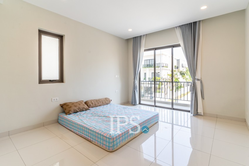 3 Bedroom Villa Kon Kat Laor For Rent - Borey Chankiri, Preaek Kampues, Phnom Penh