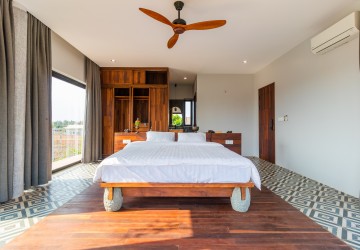 3 Bedroom Villa For Sale - Svay Dangkum, Siem Reap thumbnail