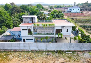 3 Bedroom Villa For Sale - Svay Dangkum, Siem Reap thumbnail