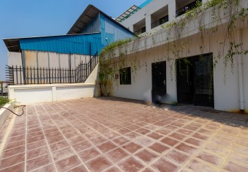 380 Sqm Retail Space For Rent - Svay Dangkum, Siem Reap thumbnail