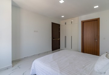 2 Bedroom Serviced Apartment For Rent - Boeung Trabek, Phnom Penh thumbnail