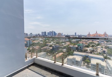 2 Bedroom Duplex Serviced Apartment For Rent - Boeung Trabek, Phnom Penh thumbnail