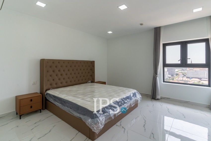 2 Bedroom Duplex Serviced Apartment For Rent - Boeung Trabek, Phnom Penh