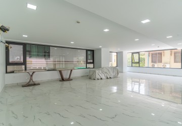 100 Sqm Office Space For Rent - Boeung Trabek, Phnom Penh thumbnail