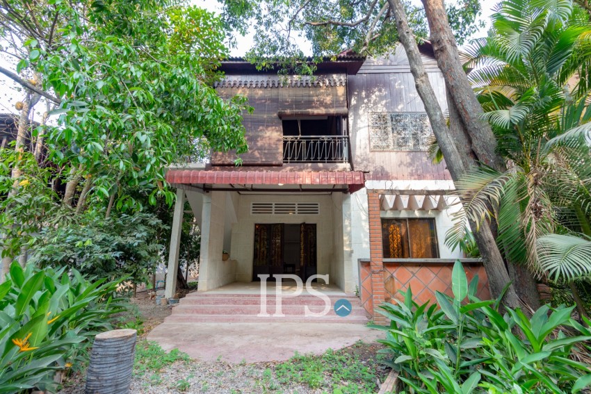 7 Bedroom House For Rent - Slor Kram, Siem Reap