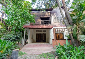 7 Bedroom House For Rent - Slor Kram, Siem Reap thumbnail