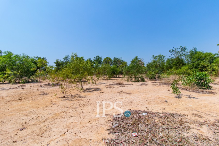 Land For Sale - Next to Golf Course, Svay Dangkum, Siem Reap