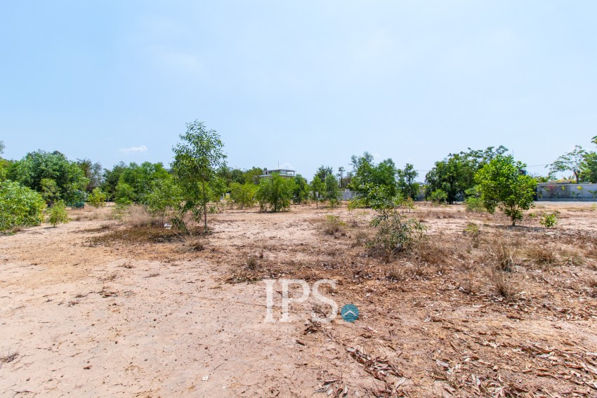 Land For Sale - Next to Golf Course, Svay Dangkum, Siem Reap