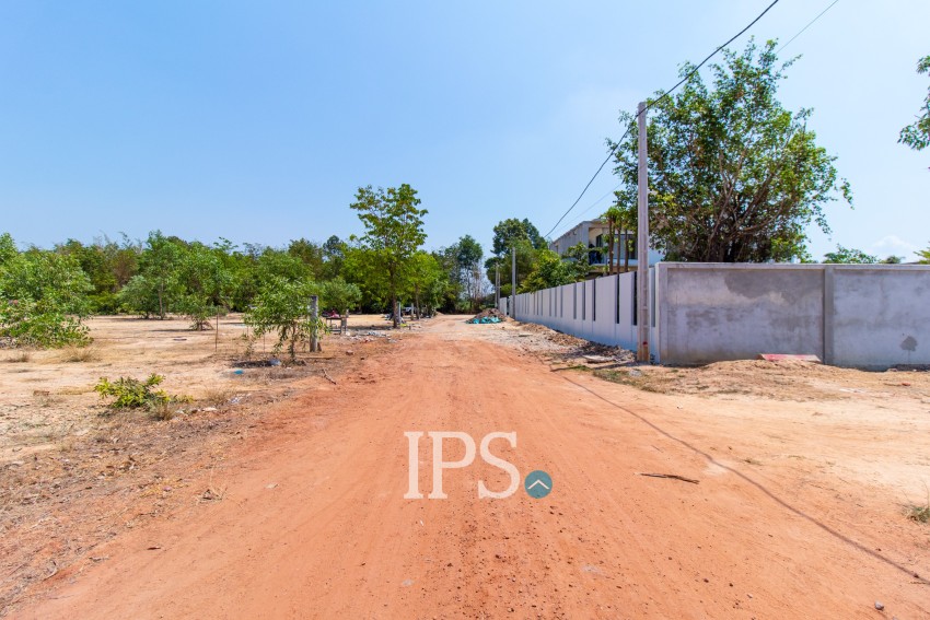 Land For Sale - Next to Golf Course, Svay Dangkum, Siem Reap