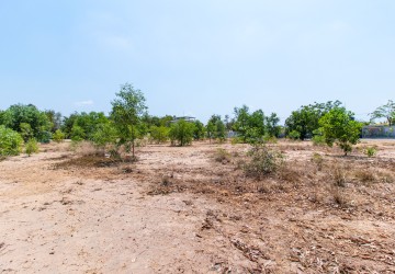 Land For Sale - Next to Golf Course, Svay Dangkum, Siem Reap thumbnail