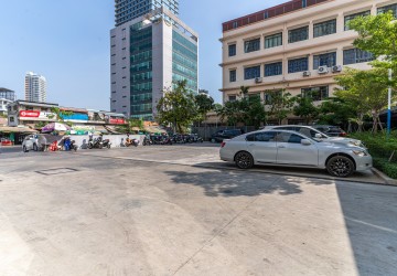 641 Sqm Office Space For Rent - Boeung Kak 2, Phnom Penh thumbnail