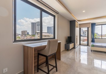 40 Sqm Studio Apartment For Rent - Tonle Bassac, Phnom Penh thumbnail