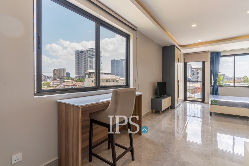 40 Sqm Studio Apartment For Rent - Tonle Bassac, Phnom Penh