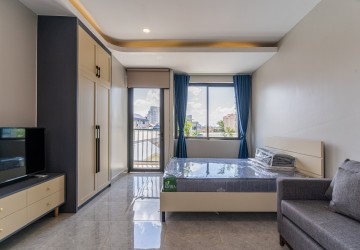 40 Sqm Studio Apartment For Rent - Tonle Bassac, Phnom Penh thumbnail