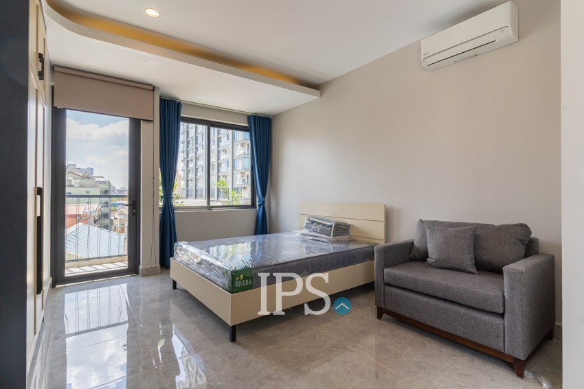 40 Sqm Studio Apartment For Rent - Tonle Bassac, Phnom Penh