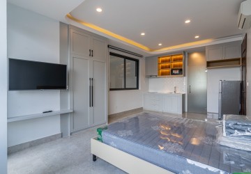 35 Sqm Studio Apartment  For Rent - Tonle Bassac, Phnom Penh thumbnail