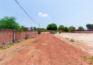 2,562 Sqm Land For Sale - Svay Dangkum, Siem Reap thumbnail