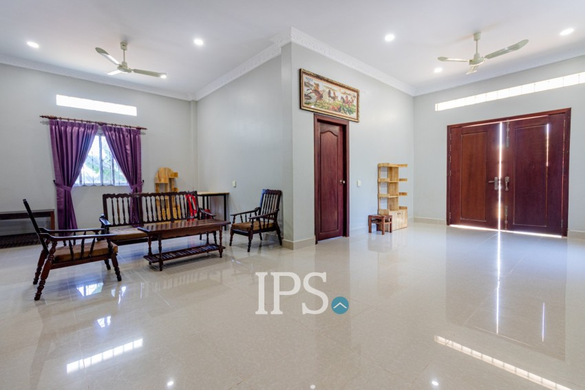 3 Bedroom House For Rent - Svay Dangkum, Siem Reap