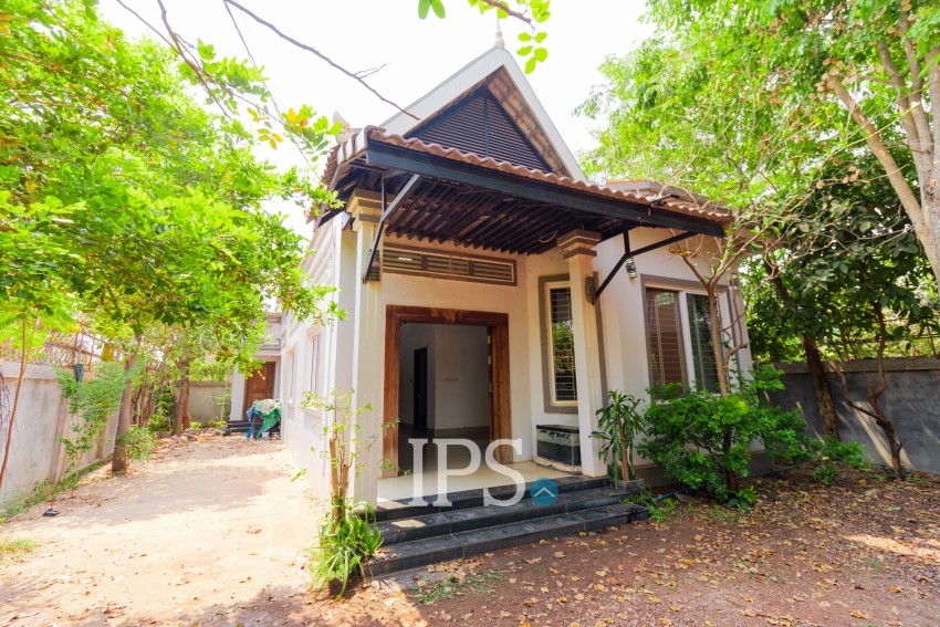 2 Bedroom House For Rent - Prasat Bakong, Siem Reap