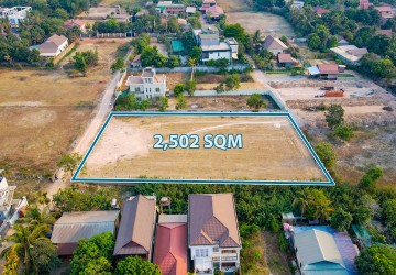 2,502 Sqm Land For Sale - Sala Kamreuk, Siem Reap thumbnail