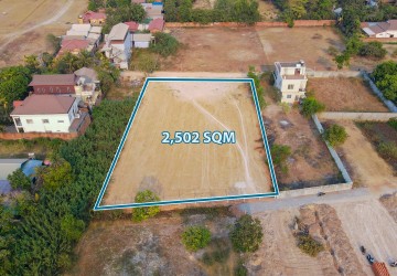 2,502 Sqm Land For Sale - Sala Kamreuk, Siem Reap thumbnail