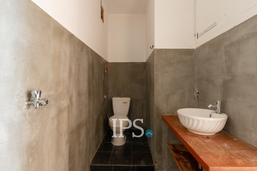 96 Sqm Rental Space For Rent - Svay Dangkum, Siem Reap - Image 13