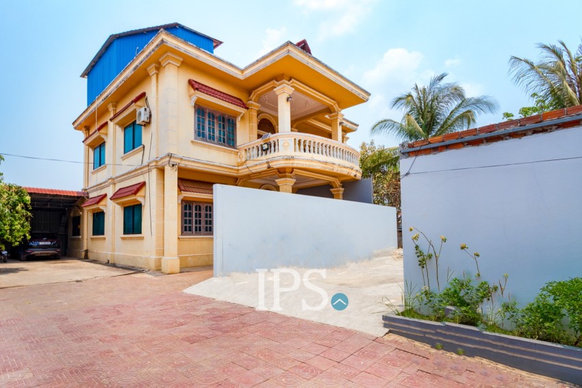 7 Bedroom House For Sale - Svay Dangkum, Siem Reap