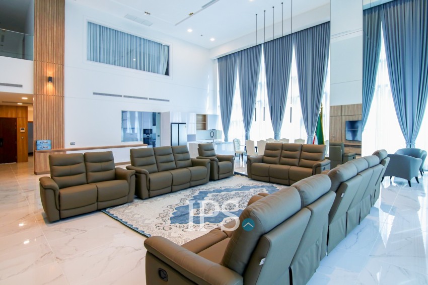 5 Bedroom Duplex Penthouse For Rent - Tonle Bassac, Phnom Penh