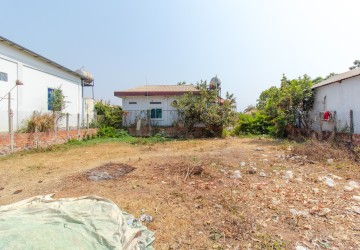 143 Sqm Land For Sale - Sangkat Siem Reap, Siem Reap thumbnail