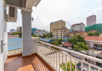 5 Bedroom Villa For Rent - Phsar Daeum Thkov, Phnom Penh thumbnail