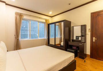 2 Bedroom Serviced Apartment For Rent - BKK1, Phnom Penh thumbnail