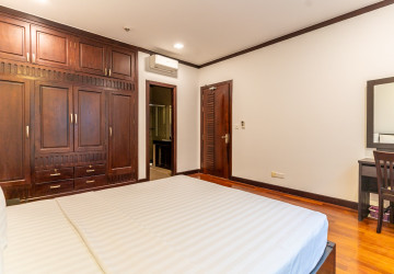 2 Bedroom Serviced Apartment For Rent - BKK1, Phnom Penh thumbnail