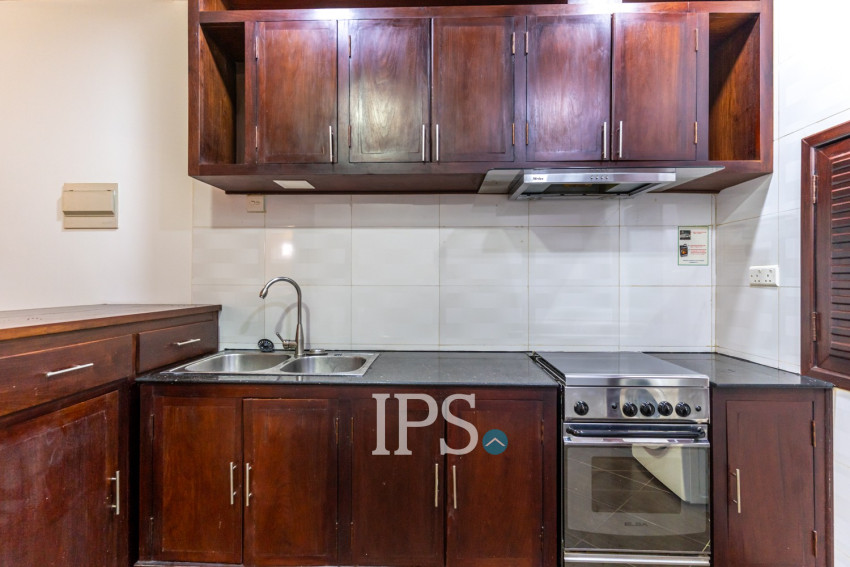 2 Bedroom Serviced Apartment For Rent - BKK1, Phnom Penh