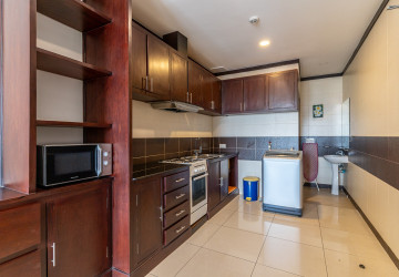 1 Bedroom Serviced Apartment For Rent - BKK1, Phnom Penh thumbnail