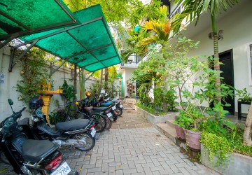 1 Bedroom Apartment For Rent - Sala Kamreuk, Siem Reap thumbnail