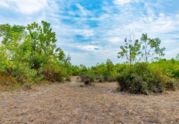 150,000 Sqm Land For Sale - Bantay Srei, Siem Reap thumbnail