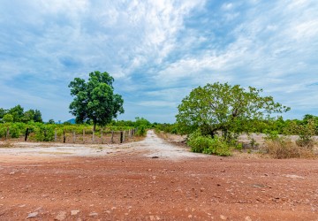 150,000 Sqm Land For Sale - Bantay Srei, Siem Reap thumbnail