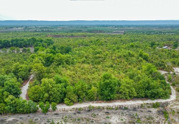 150,000 Sqm Land For Sale - Bantay Srei, Siem Reap thumbnail